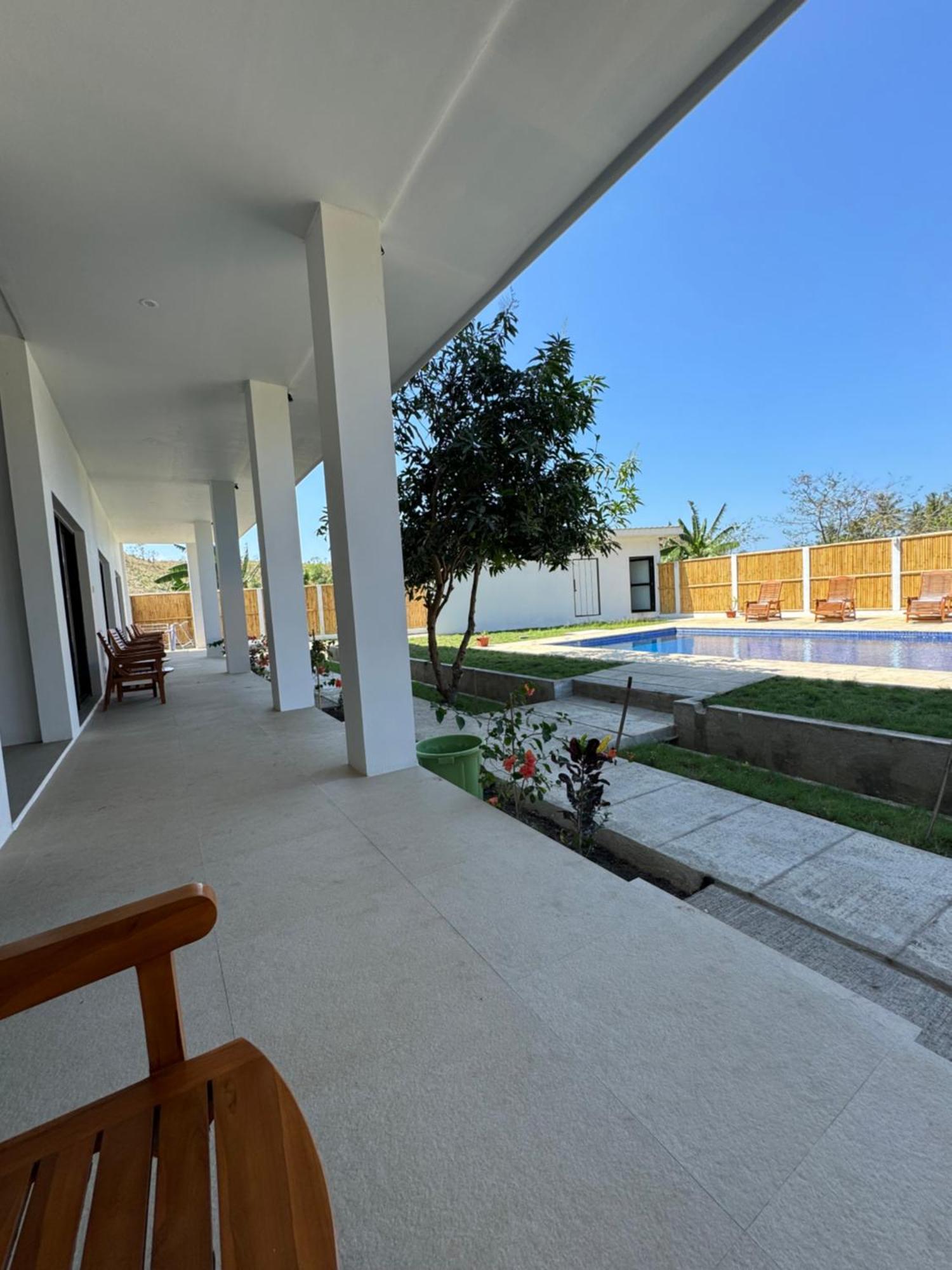 Satu Hati Hotel Ekas Buitenkant foto